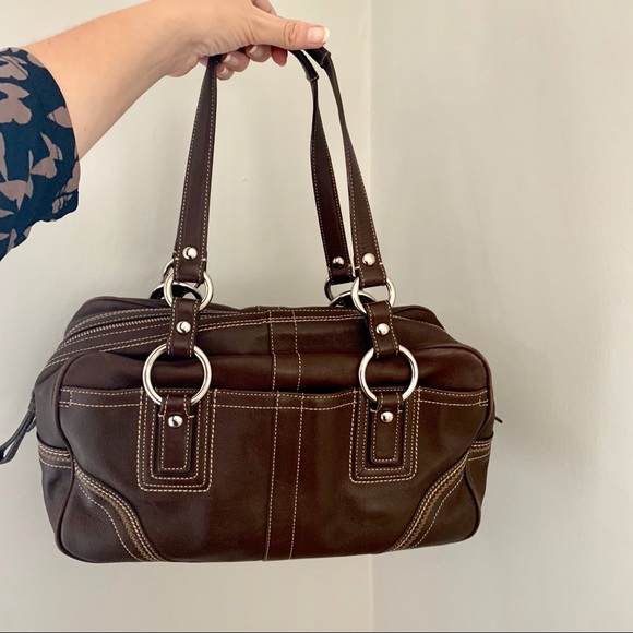 Coach Handbags - Authentic Coach bag. Brown leather.Medium/large.